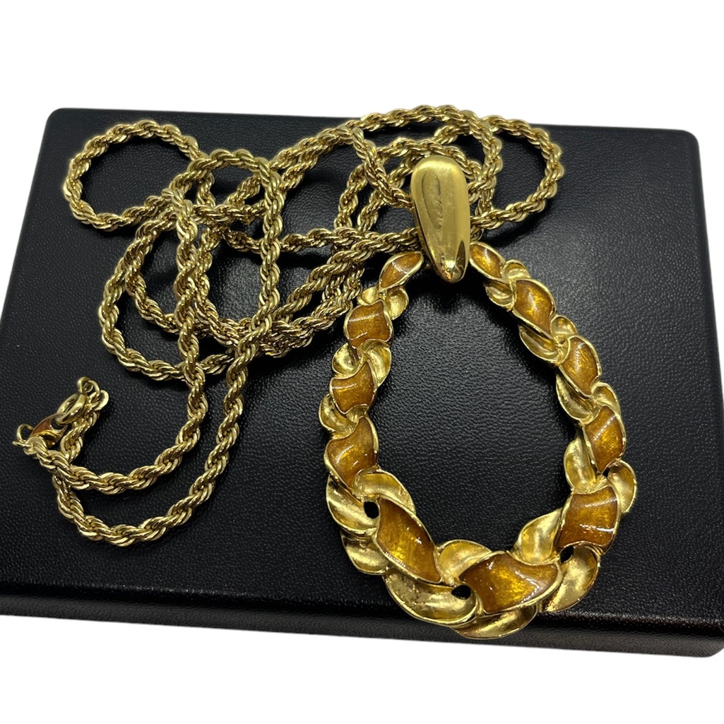 Trifari Vintage Gold Tone Oversized Teardrop Enamel Pendant Rope Chain Necklace 79$